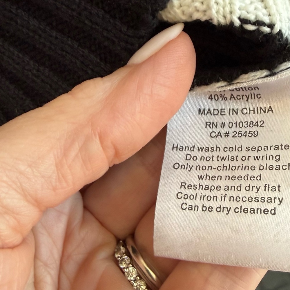 Evereve Black and White Striped Crew Neck Sweater - Picture 5 of 5